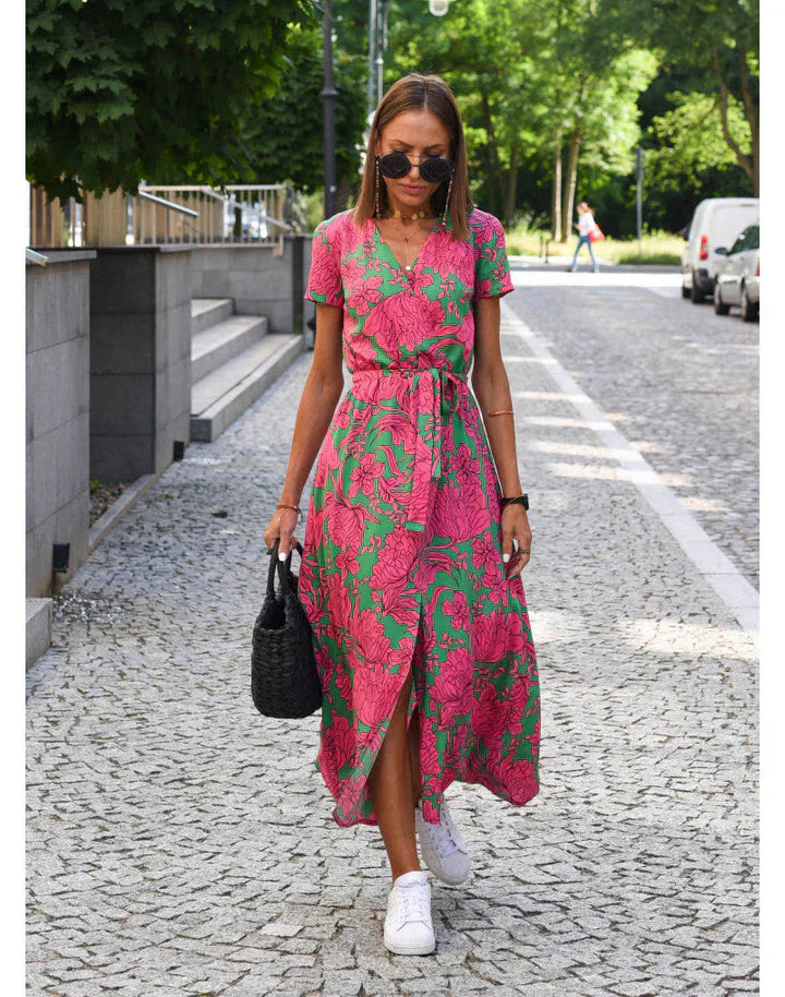 Serelina | Robe élégante à décolleté en V avec effet ventre plat