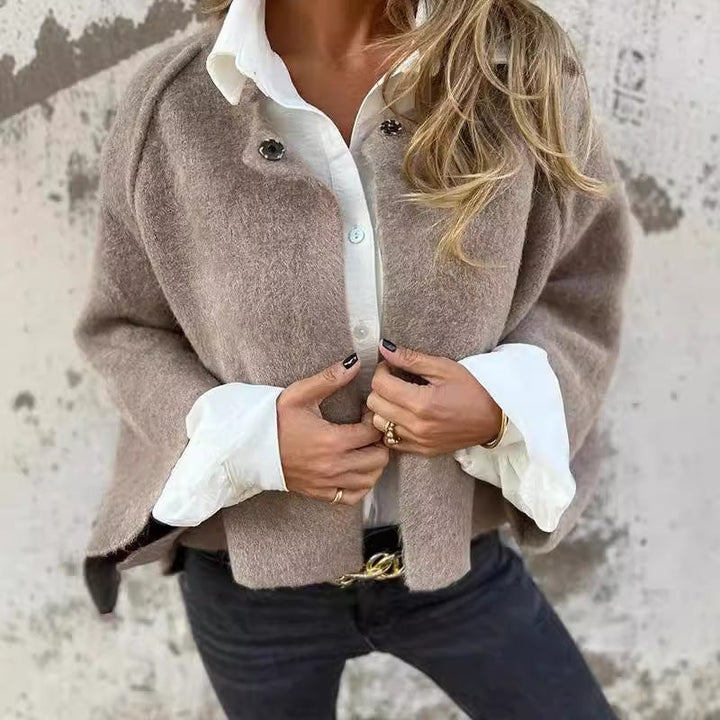 Améline – Veste courte aux manches évasées chic