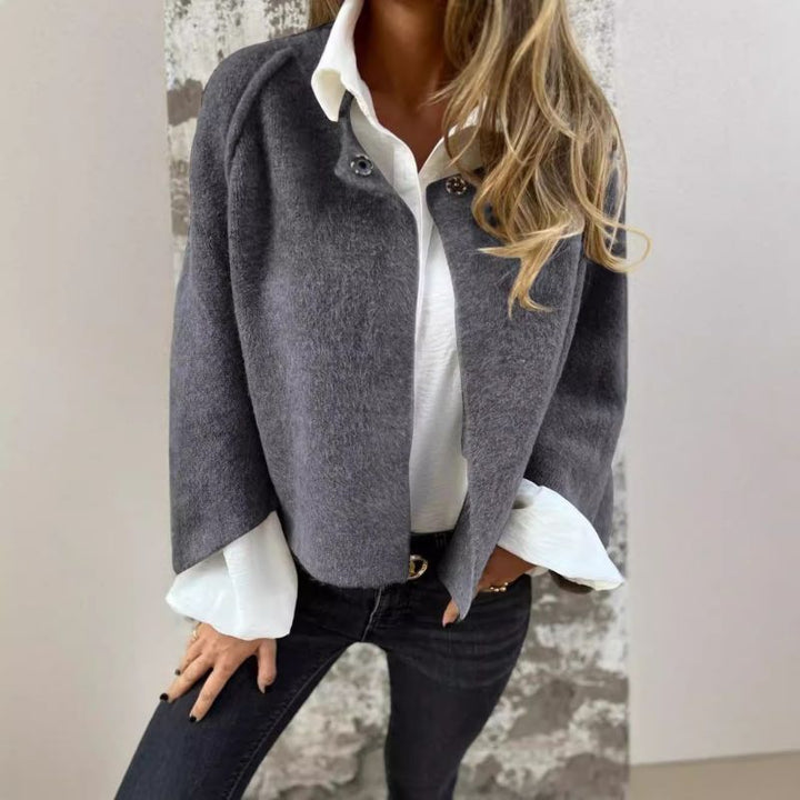 Améline – Veste courte aux manches évasées chic